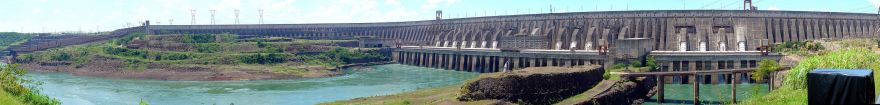 Itaipu_Décembre_2007_-_Vue_Générale[1]